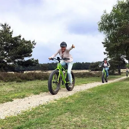 Chalet Op De Veluwe # Beuk דירה *